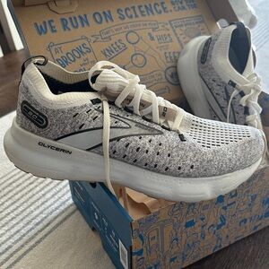 Brooks Glycerin Gray and White Sneakers